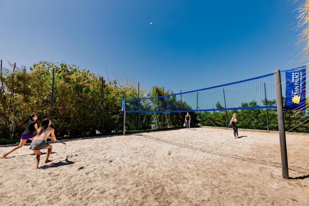 Ocean Palace All Inclusive Premium Натал Екстер'єр фото Volleyball at the beach