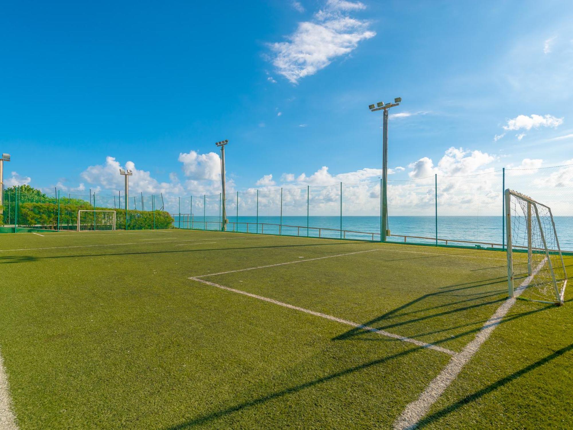 Ocean Palace All Inclusive Premium Натал Екстер'єр фото The football field at the resort